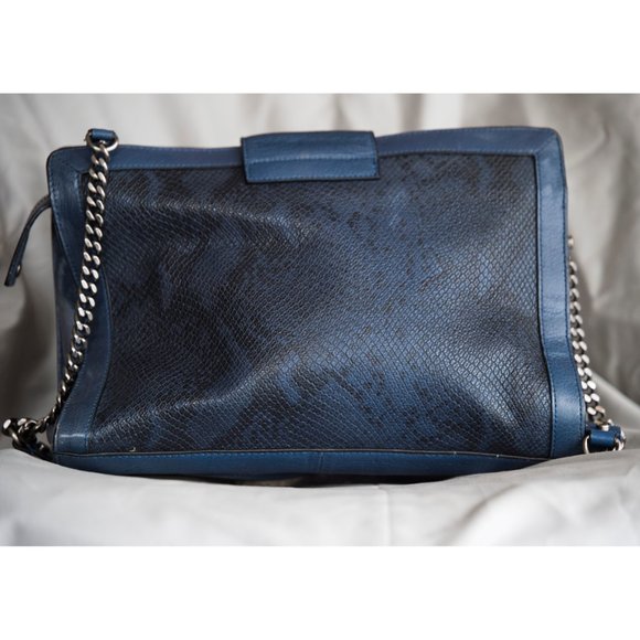 BCBG Double Lock Croc Pattern Leather Shoulder Chain Bag - Picture 4 of 6